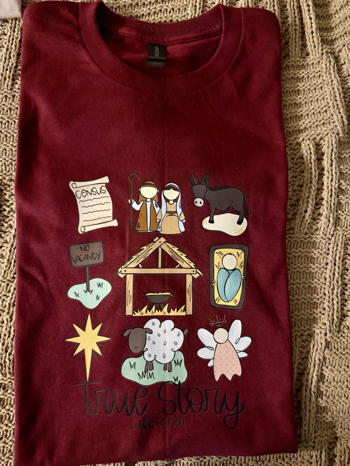 Order your Christmas t-shirts, unique and bright designs, soft and durable .